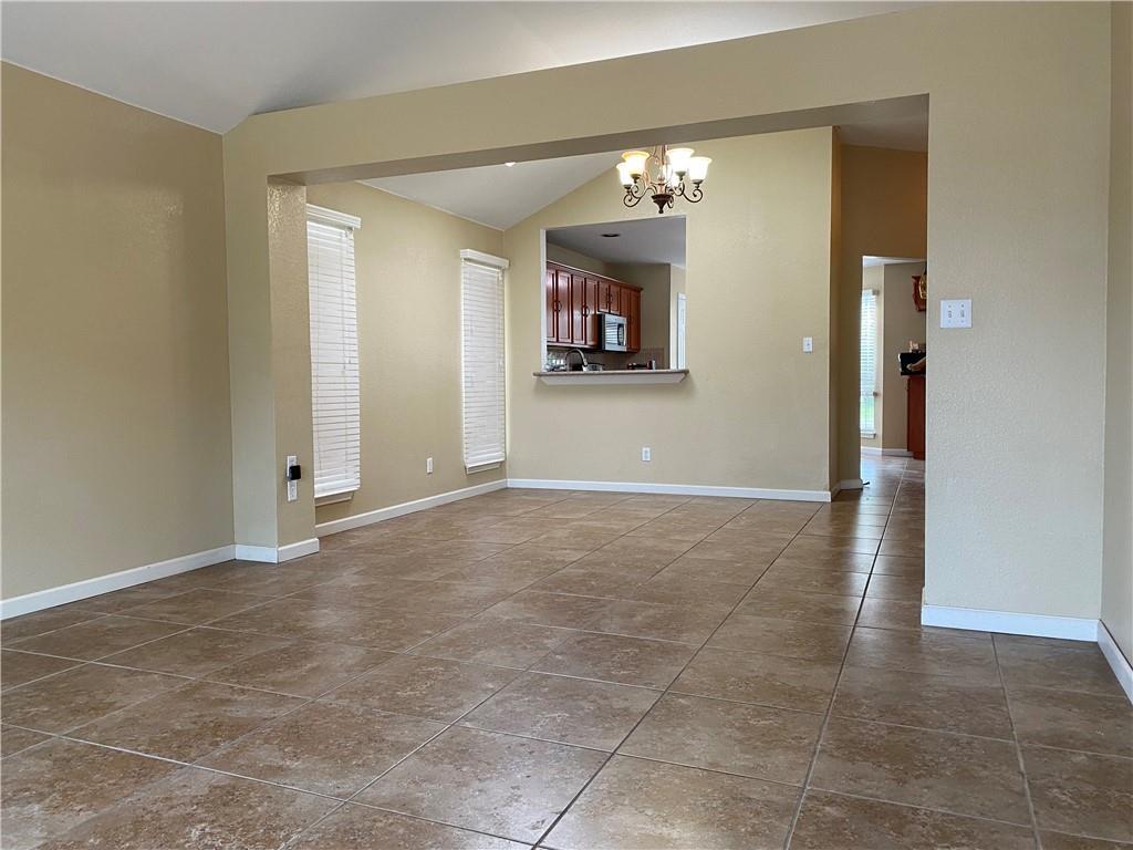 2200 Wisteria WAY