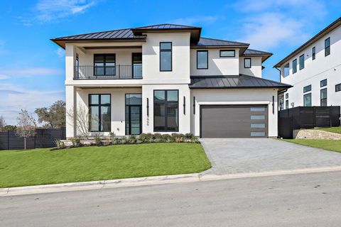 5900 Moondust LN Austin TX 78730