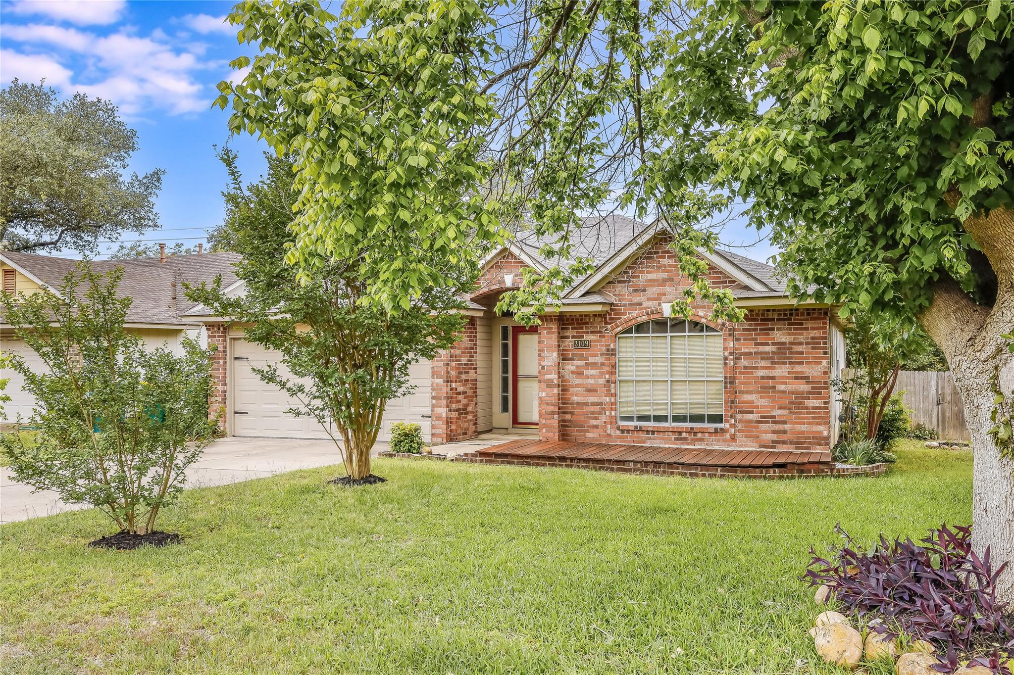 3109 Blazing Star TRL