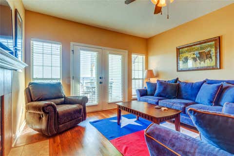 Tiny photo for 3404 American DR #3211, Lago Vista, TX 78645 (MLS # 9108752)