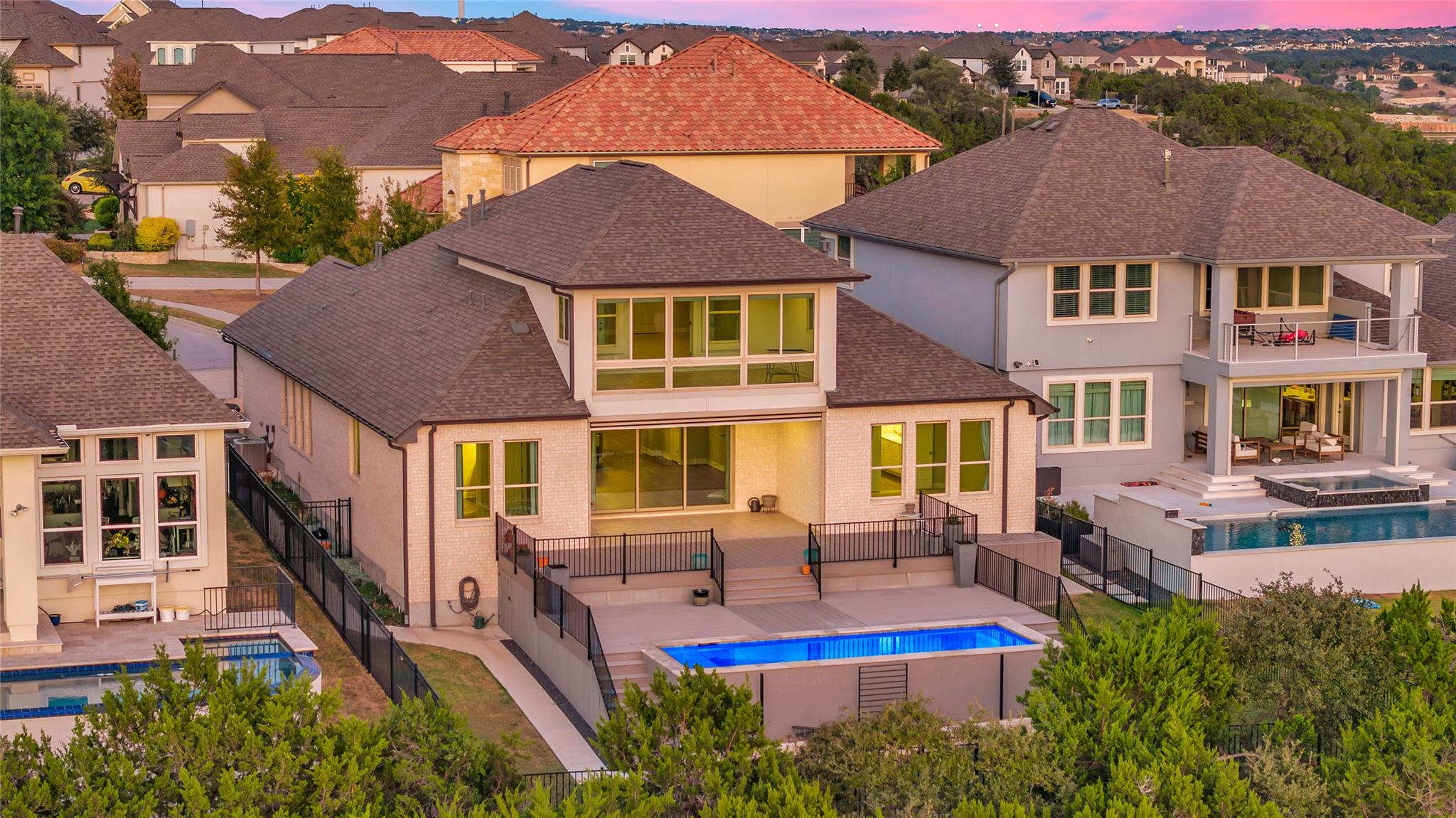 1745 Liguria CT