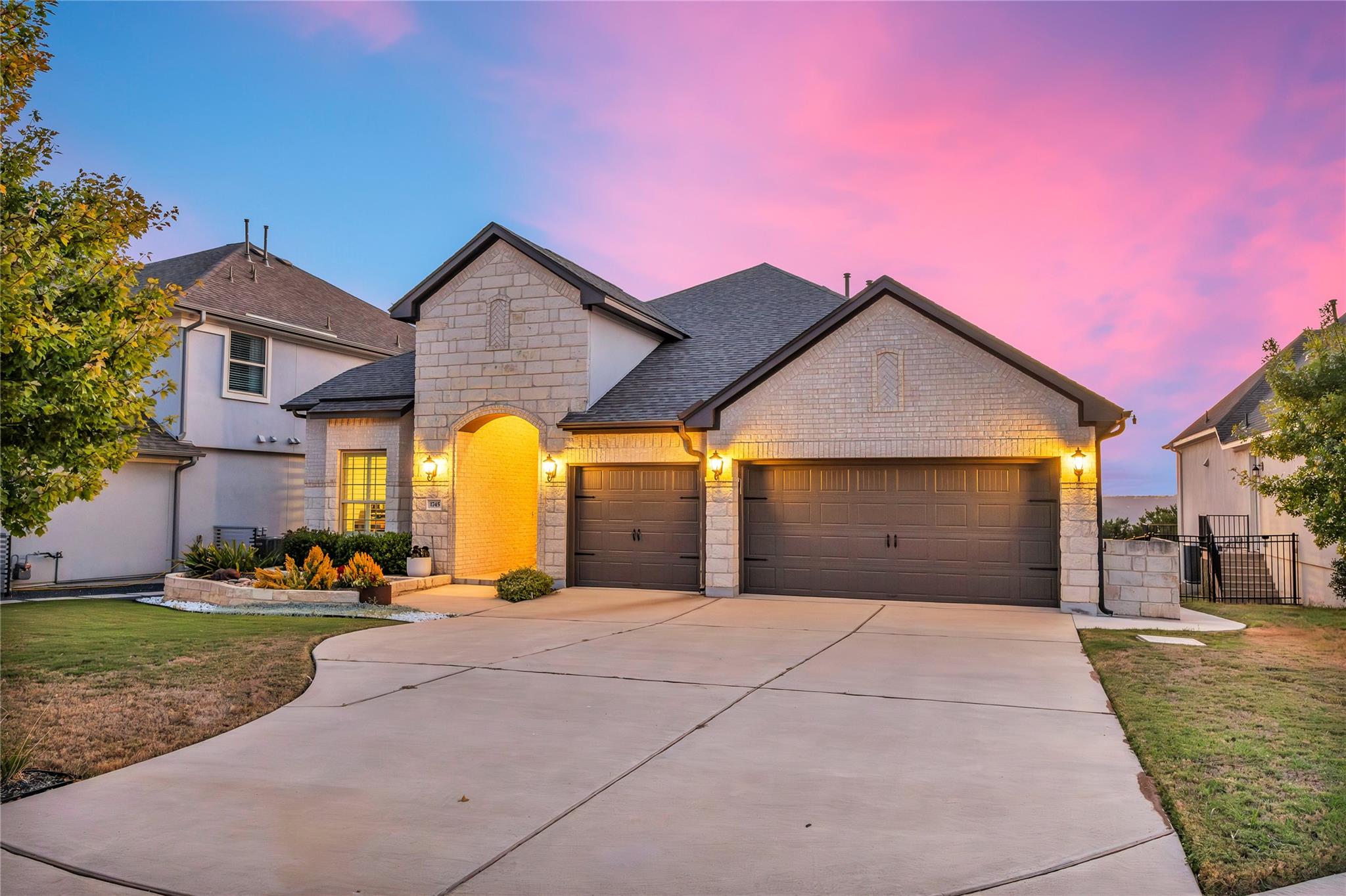 1745 Liguria CT
