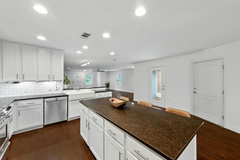 Tiny photo for 1612 Westmoor DR, Austin, TX 78723 (MLS # 4472379)