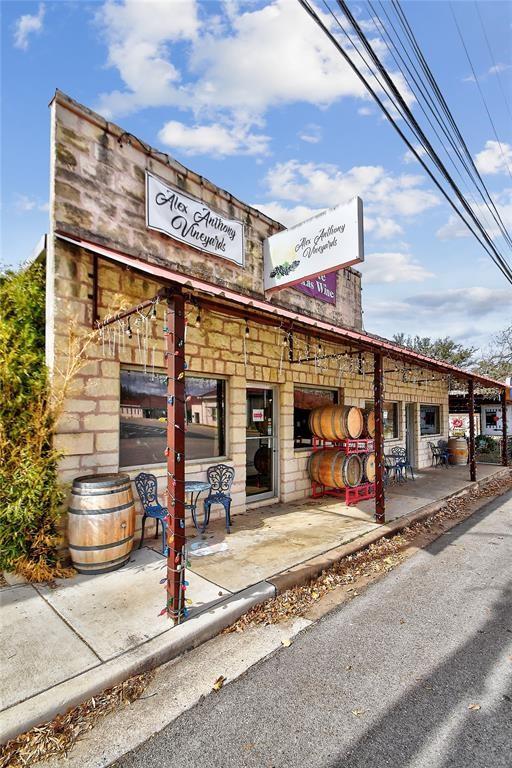 213 N Nugent Ave