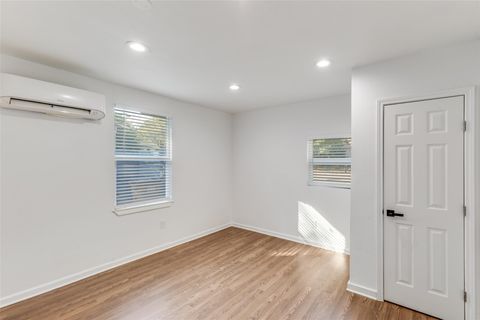 Tiny photo for 1107 Chesapeake DR, Austin, TX 78758 (MLS # 2203187)