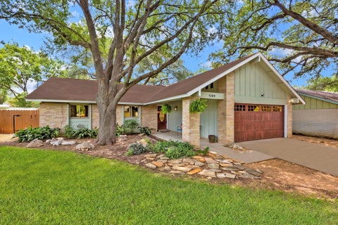 Tiny photo for 5109 Fort Mason DR, Austin, TX 78745 (MLS # 2610521)