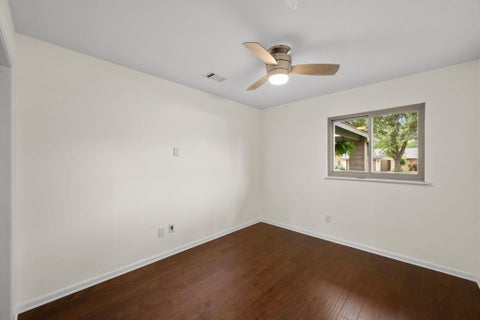 Tiny photo for 5109 Fort Mason DR, Austin, TX 78745 (MLS # 2610521)