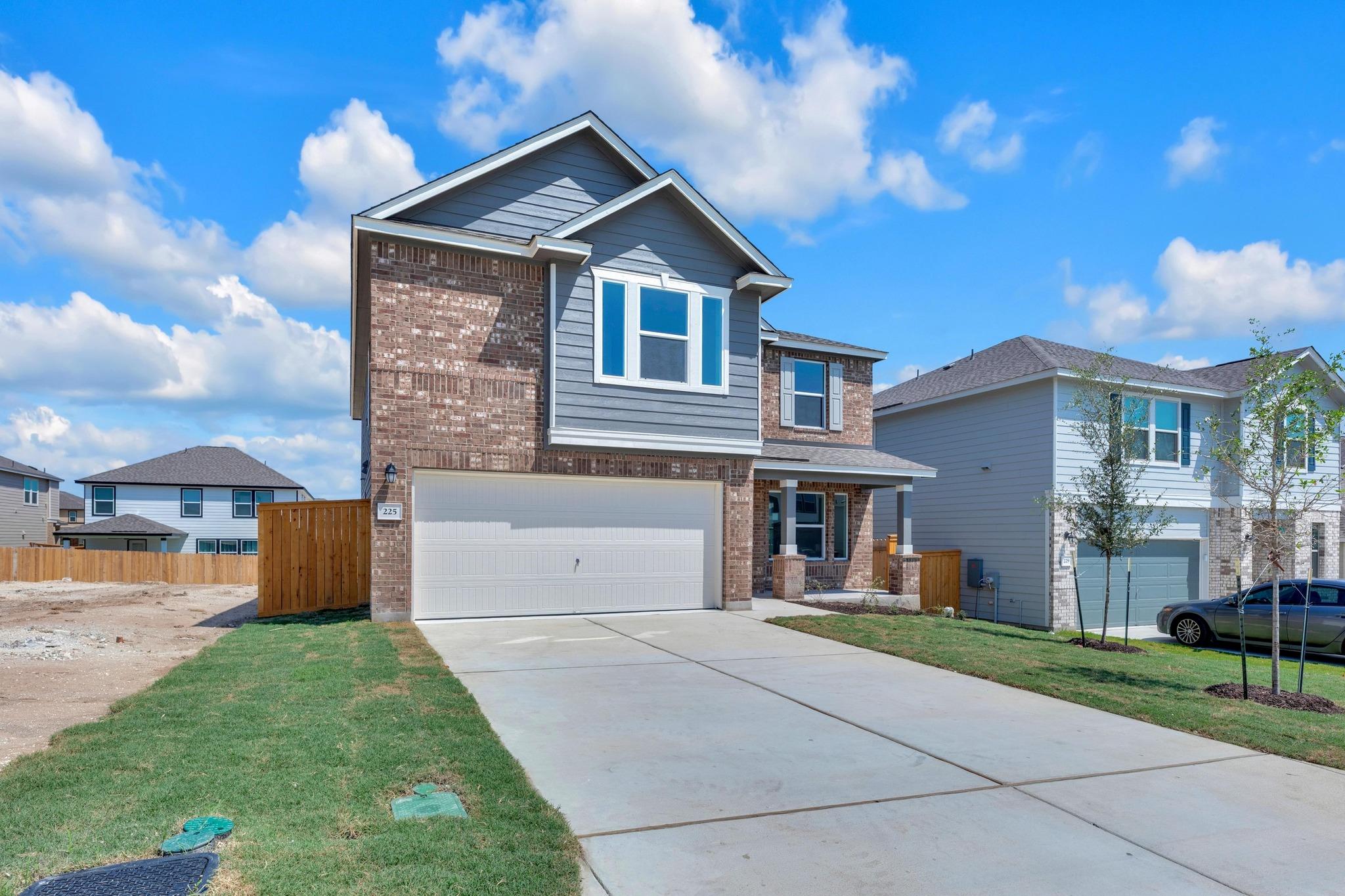 225 Robert Hightower DR