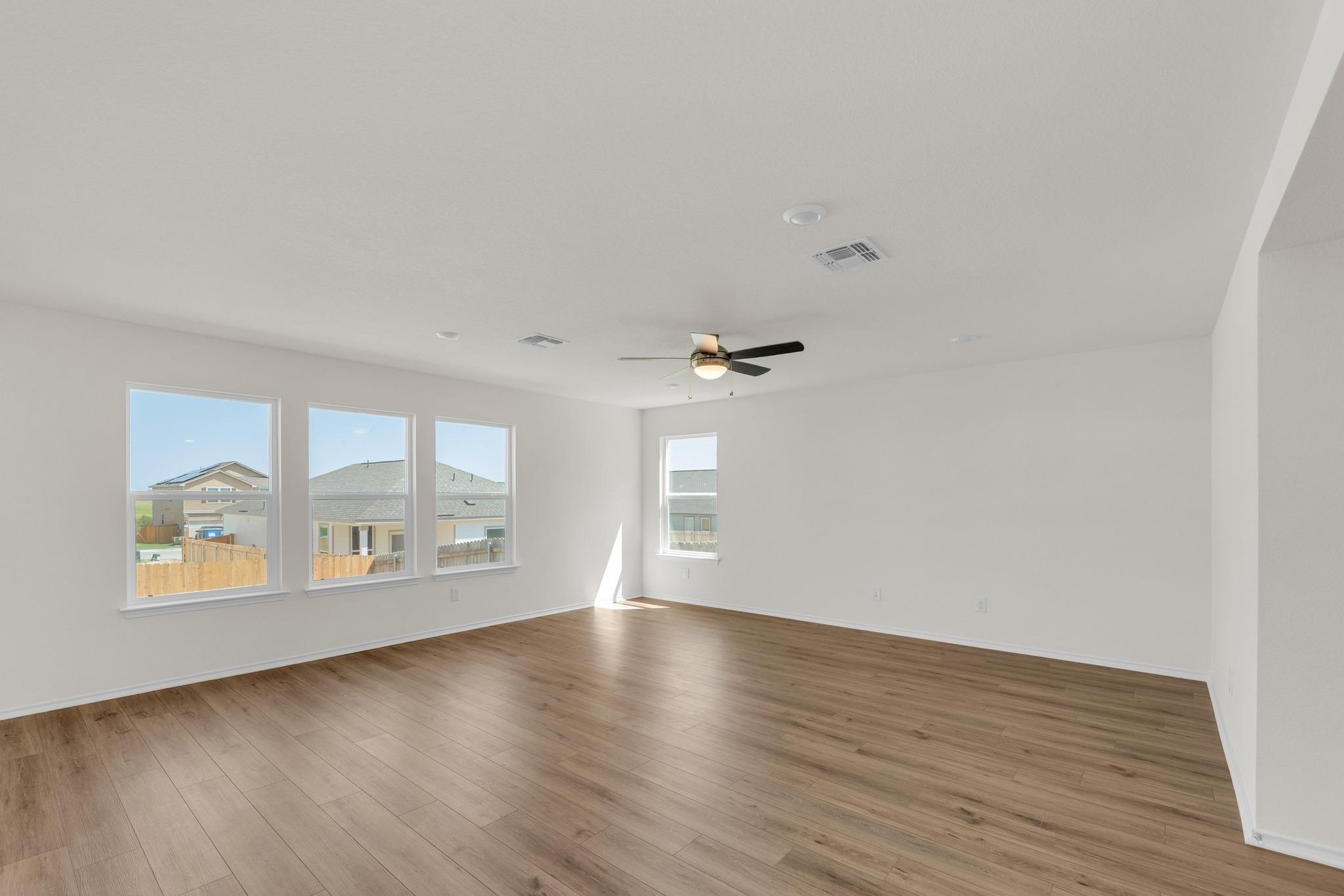 225 Robert Hightower DR