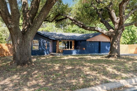 Tiny photo for 7404 Charlton DR, Austin, TX 78723 (MLS # 1184076)