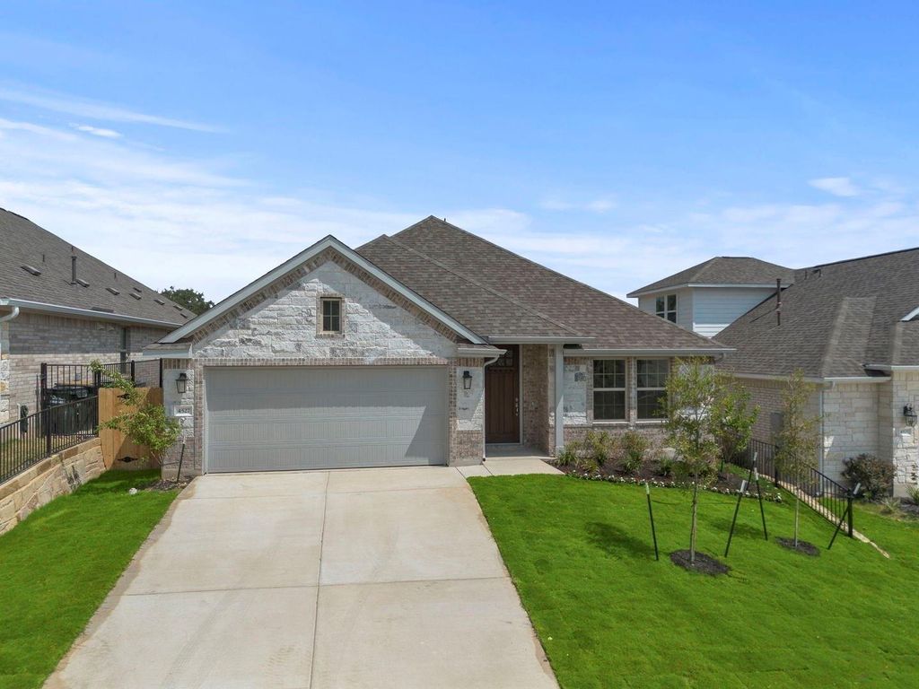 Photo of 4527 Royal Oak BLVD, San Marcos, TX 78666 (MLS # 6159343)