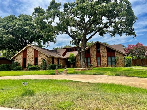 Photo of 1602 Yokley RD, Rockdale, TX 76567 (MLS # 4666802)