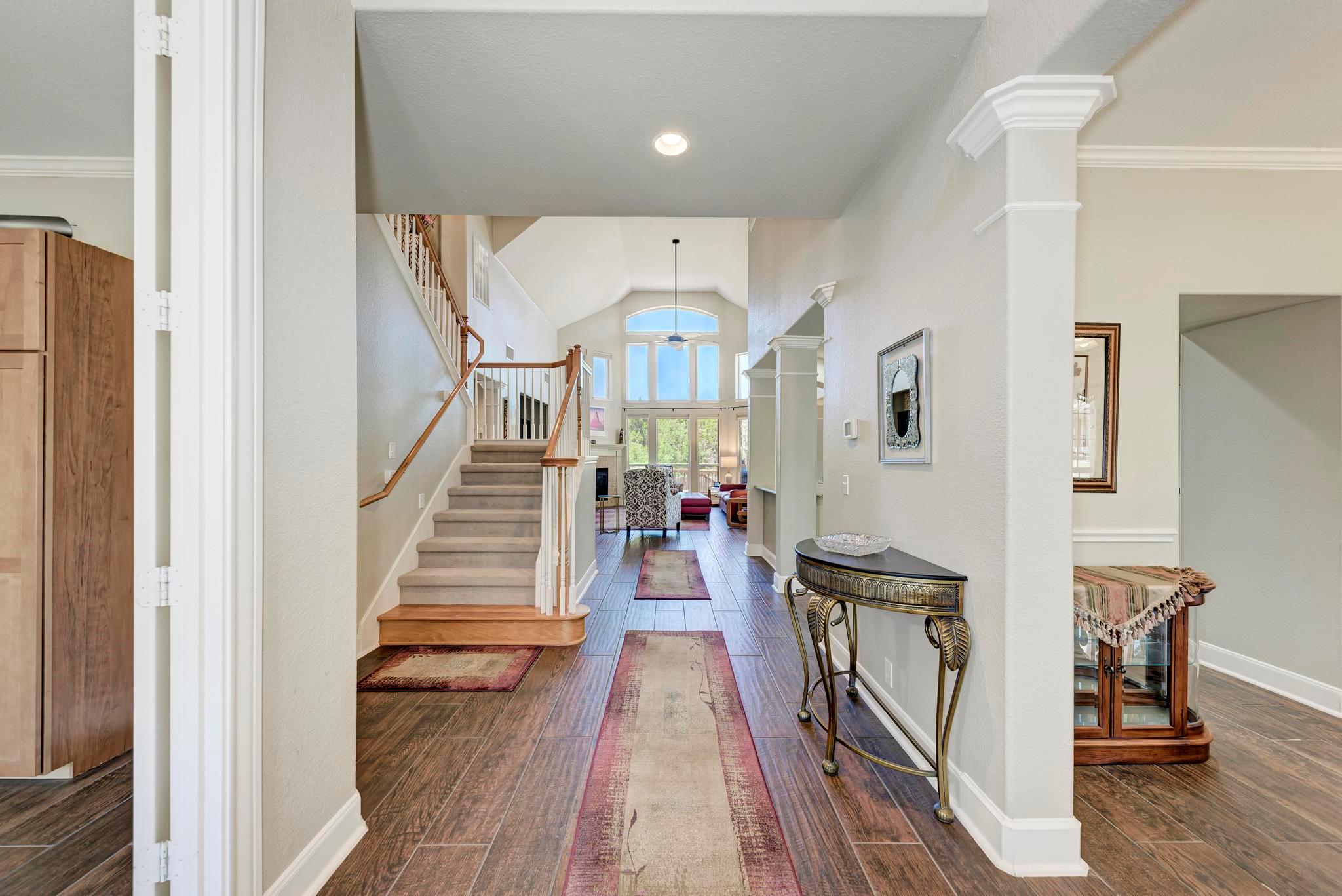 8236 Phantom Canyon DR