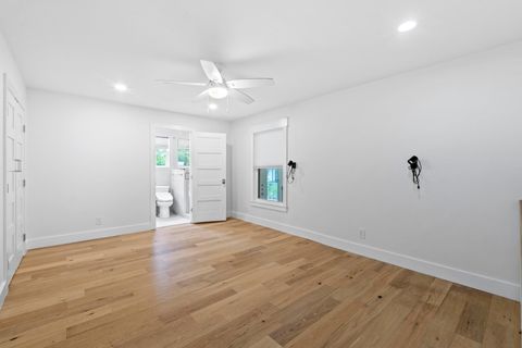 Tiny photo for 1701 Brentwood ST, Austin, TX 78757 (MLS # 1341953)