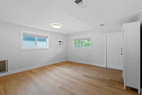 Tiny photo for 1701 Brentwood ST, Austin, TX 78757 (MLS # 1341953)