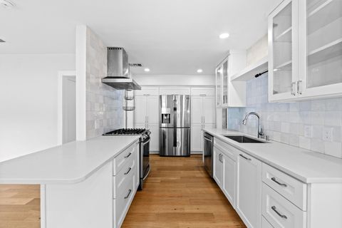 Tiny photo for 1701 Brentwood ST, Austin, TX 78757 (MLS # 1341953)