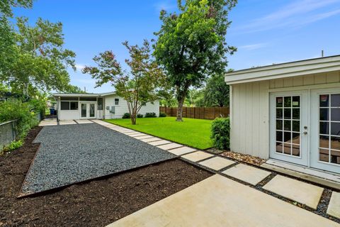 Tiny photo for 1701 Brentwood ST, Austin, TX 78757 (MLS # 1341953)