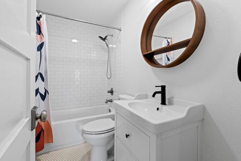 Tiny photo for 1701 Brentwood ST, Austin, TX 78757 (MLS # 1341953)