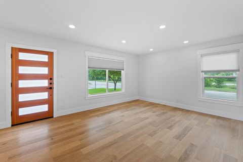 Tiny photo for 1701 Brentwood ST, Austin, TX 78757 (MLS # 1341953)