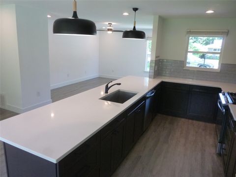 Tiny photo for 7503 Eastcrest DR, Austin, TX 78752 (MLS # 7465236)