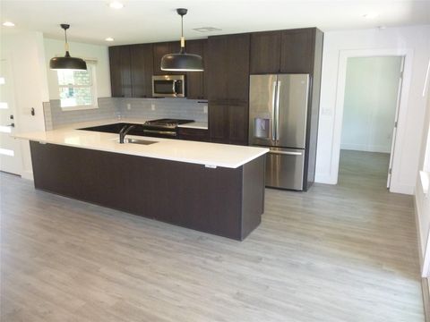 Tiny photo for 7503 Eastcrest DR, Austin, TX 78752 (MLS # 7465236)