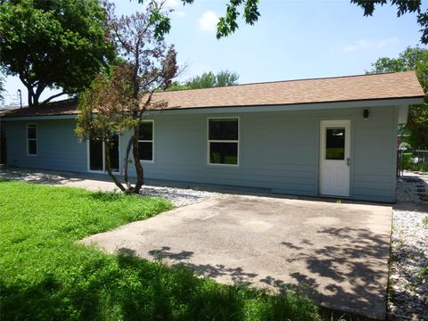 Tiny photo for 7503 Eastcrest DR, Austin, TX 78752 (MLS # 7465236)