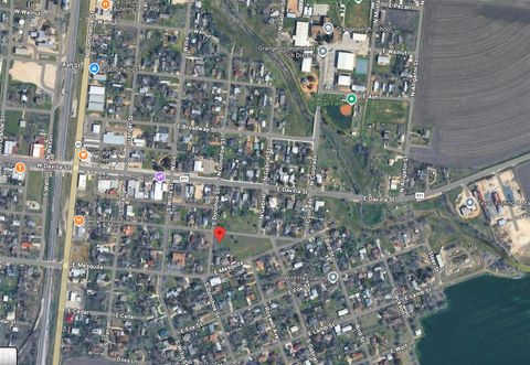 400 E Elm ST Granger TX 76530