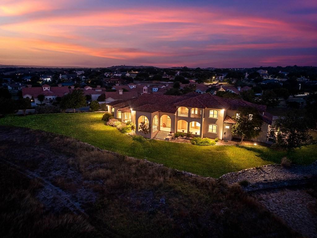 3722 Club View CT