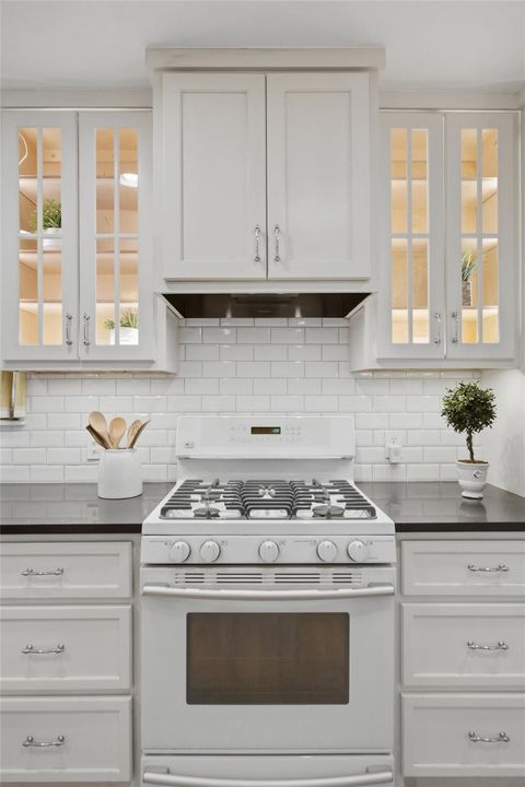 Tiny photo for 11901 North Oaks DR, Austin, TX 78753 (MLS # 4601572)