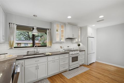 Tiny photo for 11901 North Oaks DR, Austin, TX 78753 (MLS # 4601572)