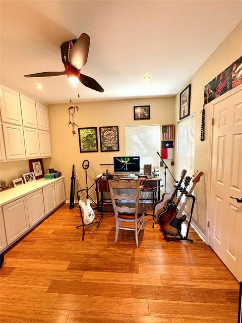 Tiny photo for 6000 Ironwood CV, Austin, TX 78759 (MLS # 2354969)