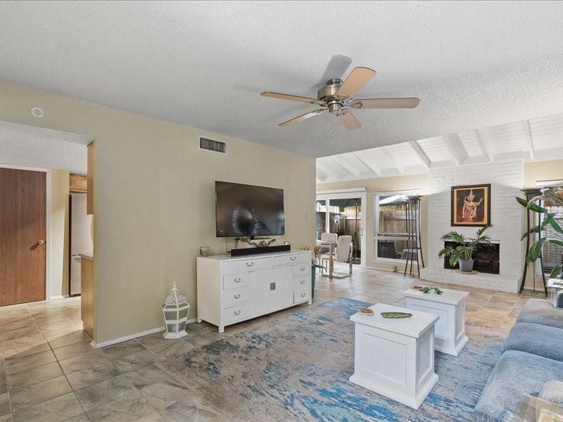 1607 Coronado Hills DR C