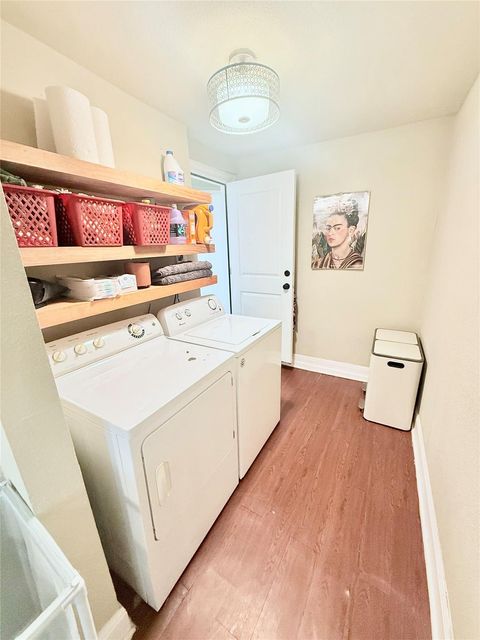 Tiny photo for 6027 Bluebell CIR, Austin, TX 78741 (MLS # 3941571)