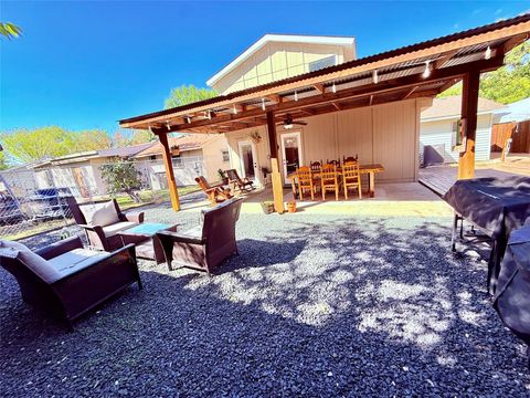 Tiny photo for 6027 Bluebell CIR, Austin, TX 78741 (MLS # 3941571)