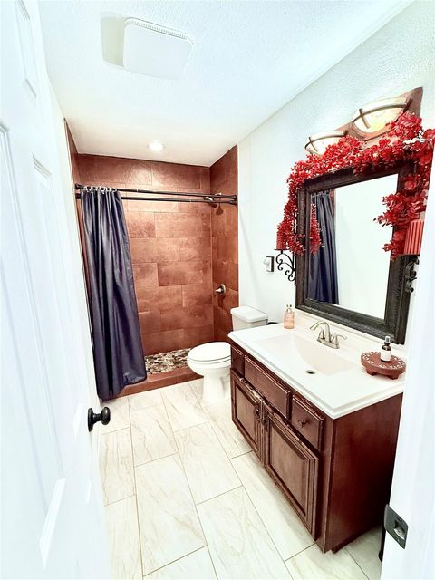 Tiny photo for 6027 Bluebell CIR, Austin, TX 78741 (MLS # 3941571)