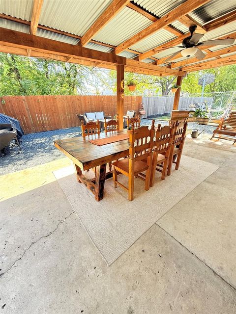 Tiny photo for 6027 Bluebell CIR, Austin, TX 78741 (MLS # 3941571)
