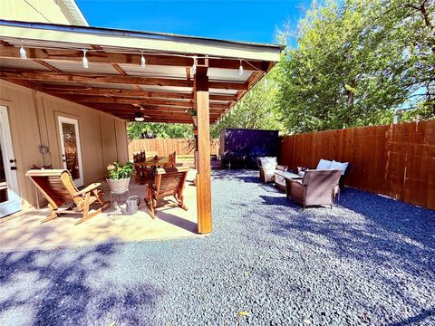 Tiny photo for 6027 Bluebell CIR, Austin, TX 78741 (MLS # 3941571)