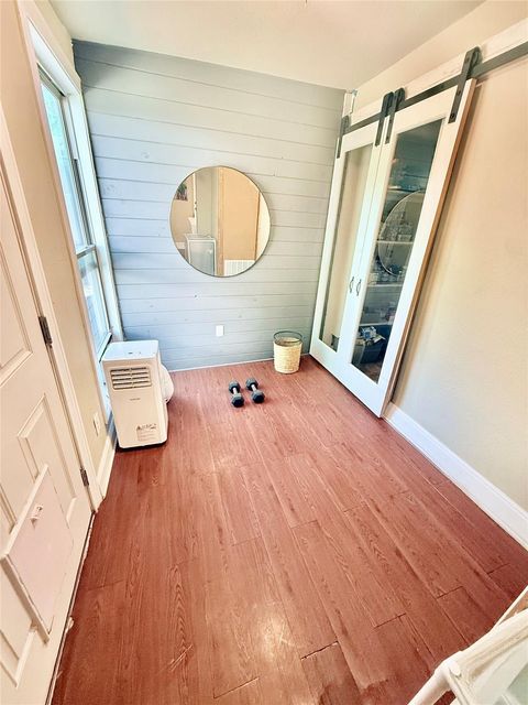 Tiny photo for 6027 Bluebell CIR, Austin, TX 78741 (MLS # 3941571)