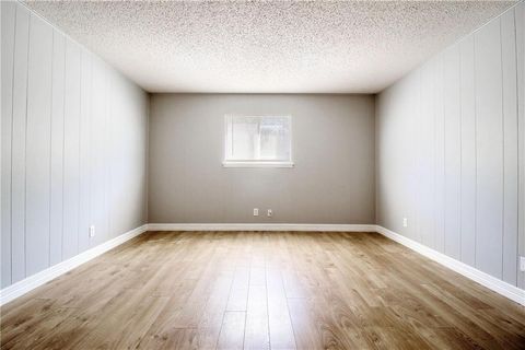 Tiny photo for 2122 Hancock DR #105, Austin, TX 78756 (MLS # 8176464)