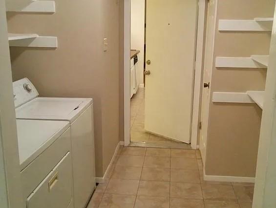 1220 Westway CIR