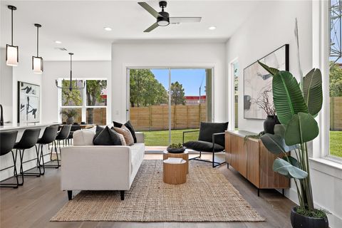 Tiny photo for 1181 Leona ST, Austin, TX 78702 (MLS # 5513110)