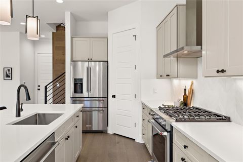 Tiny photo for 1181 Leona ST, Austin, TX 78702 (MLS # 5513110)
