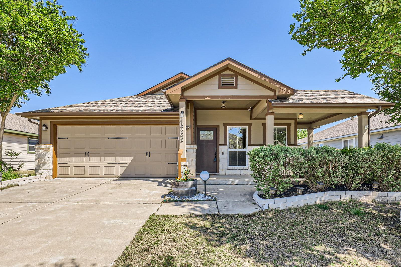18203 Bandelier DR