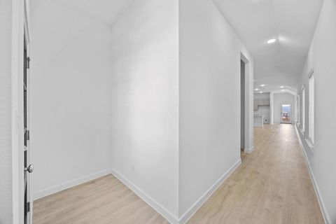Tiny photo for 8011 Shining Flor RUN, Lago Vista, TX 78645 (MLS # 8073549)