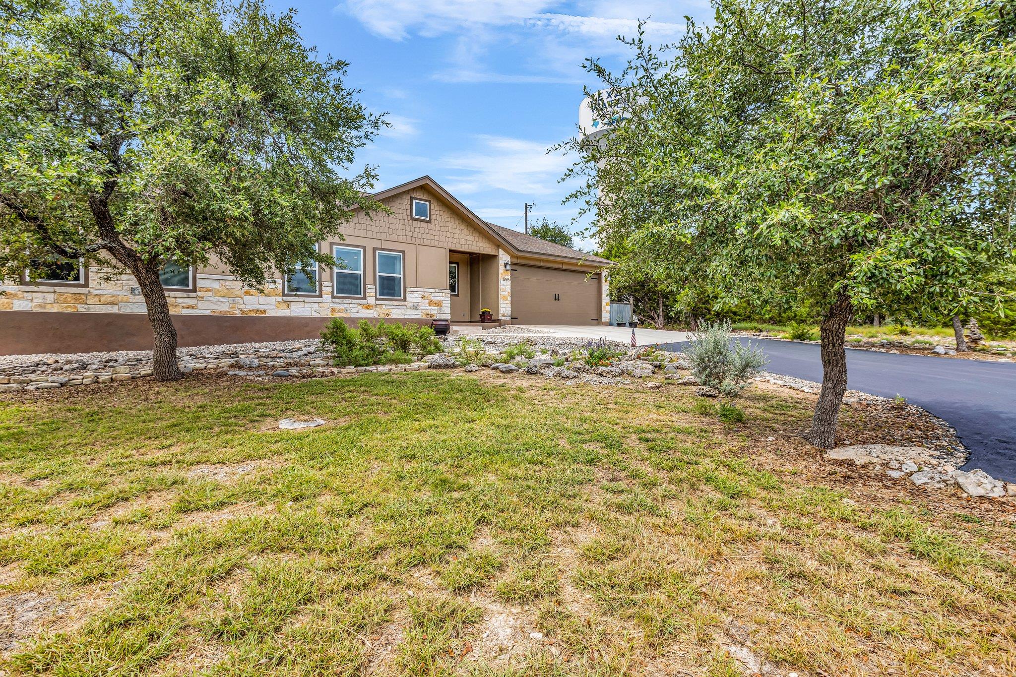 1396 Heritage HL