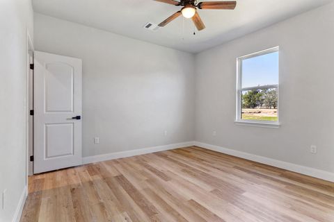 A home in Giddings