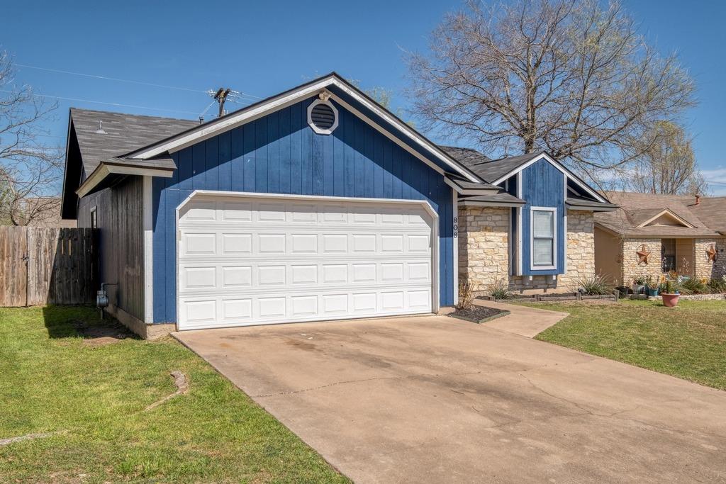 808 Norwell LN