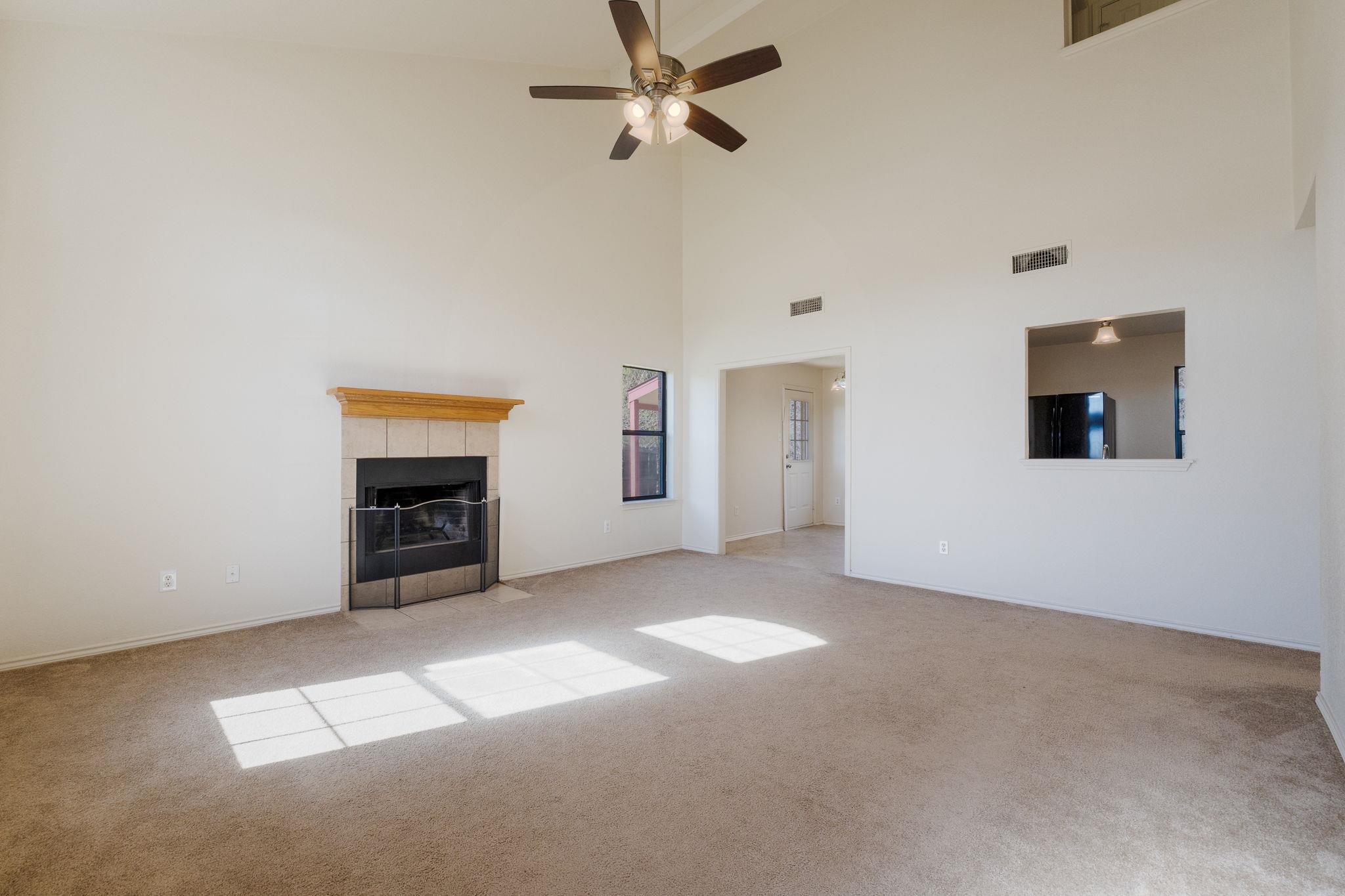606 Redbud DR