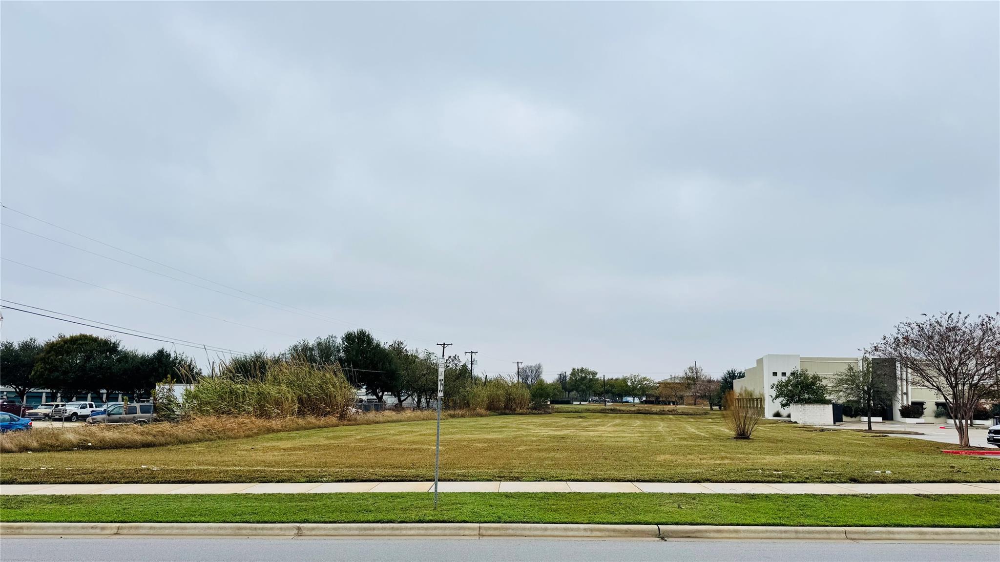 504 Old Austin Hutto RD