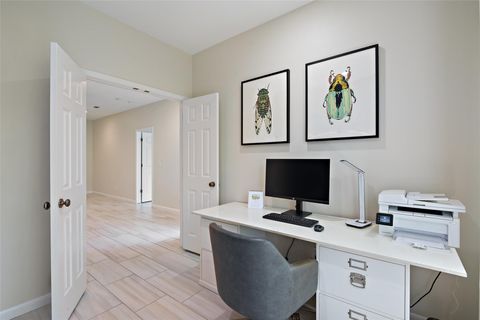 Tiny photo for 5507 Oakwood CV #A-2, Austin, TX 78731 (MLS # 8330306)